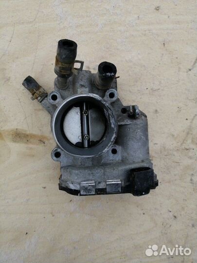 Дросельная заслонка Kia Rio 3 G4FC 2016