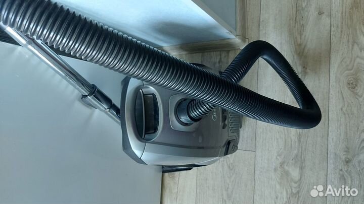 Пылесос рабочий