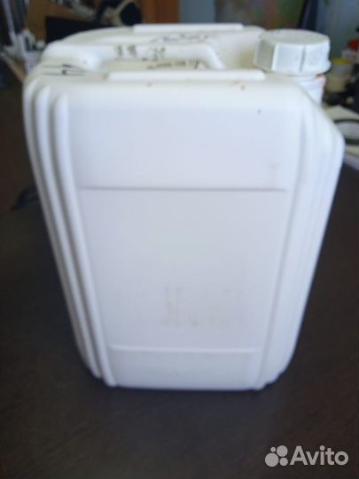 Канистра пластиковая 23 литровая