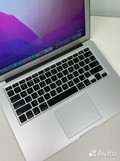 Apple MacBook Air 13 2017 идеал 235 циклов