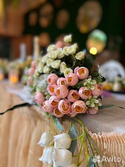 Юбка и цветы на свадебный стол