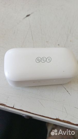 Без проводные наушники и безпроводная колонка