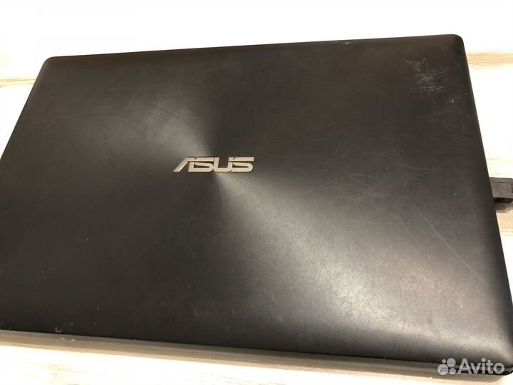 Ноутбук asus F553M