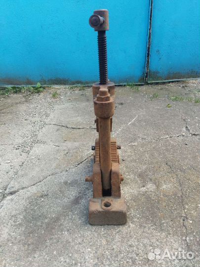 Тиски трубные СССР