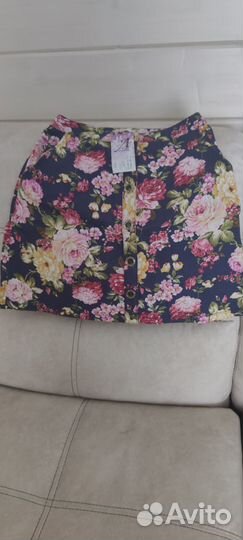 Продам юбки и блузки