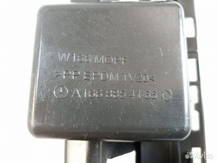 Кронштейн бампера задний Mercedes-Benz Gle-Class