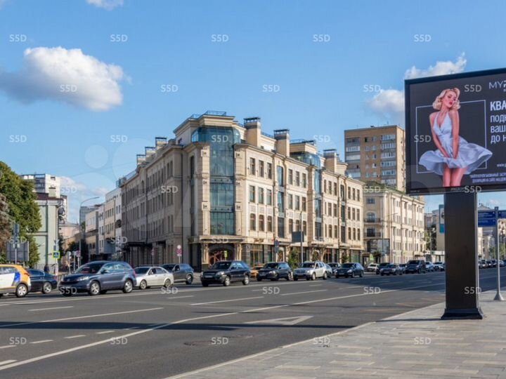 Продам торговое помещение, 152.7 м²