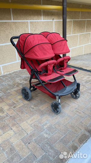 Прогулочная коляска для двойни или погодок