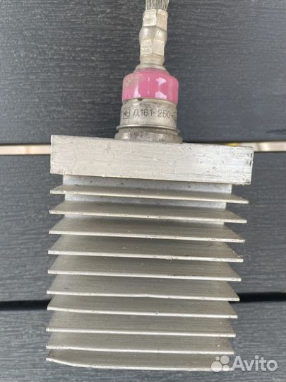 Диод серии Д161-250; В 200