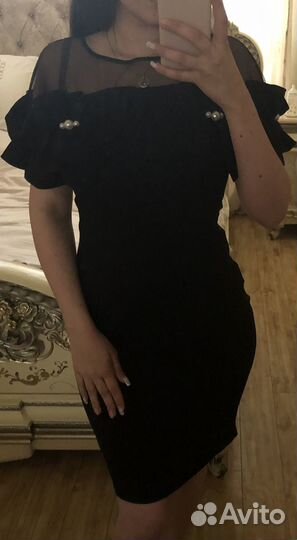 Короткое платье