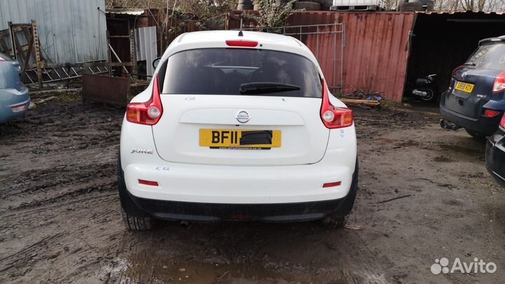 В разборе Ниссан Жук F15 бензин МКПП-5 ст