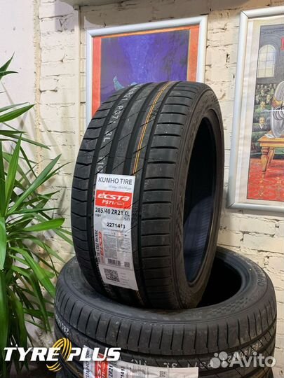 Kumho Ecsta PS71 SUV 285/40 R21 109Y