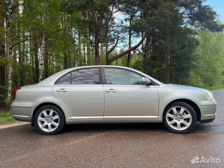 Toyota Avensis 1.8 МТ, 2004, 345 000 км
