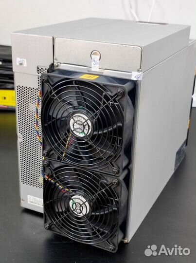 Asic майнер Bitmain Antminer S19