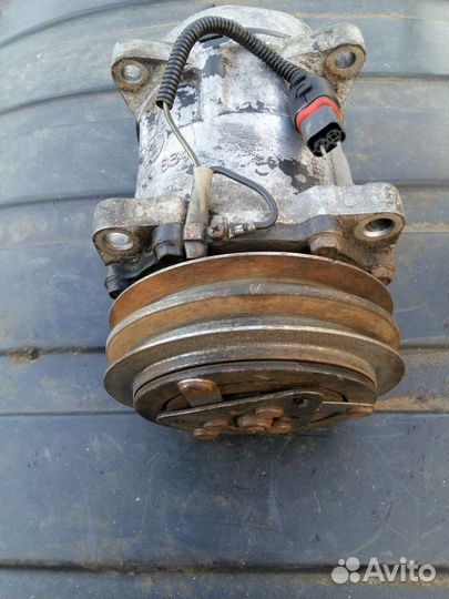 Компрессор кондиционера 24 v