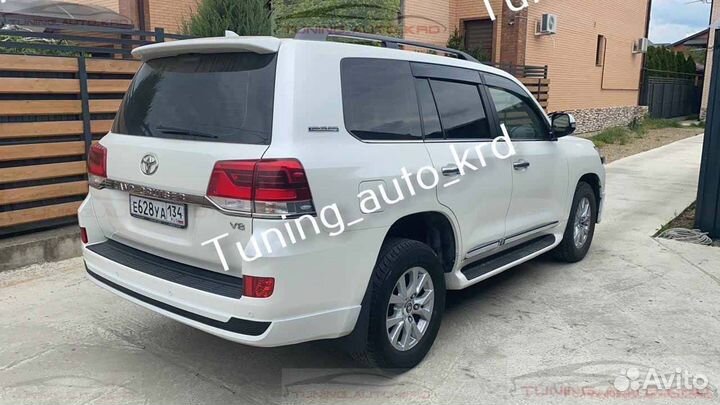 Молдинги дверей Toyota Land Cruiser 200 B1359