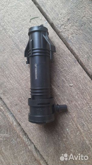 Форсунка омывателя фары Tiguan