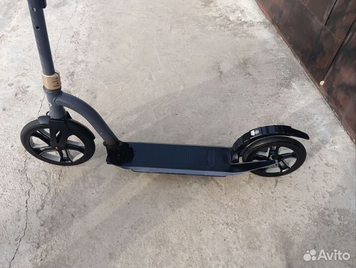 Самокат tech team tracker270mm