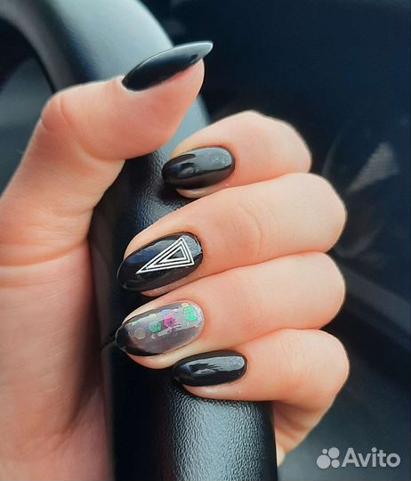 Маникюр на дому