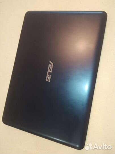 Ноутбук asus e402m