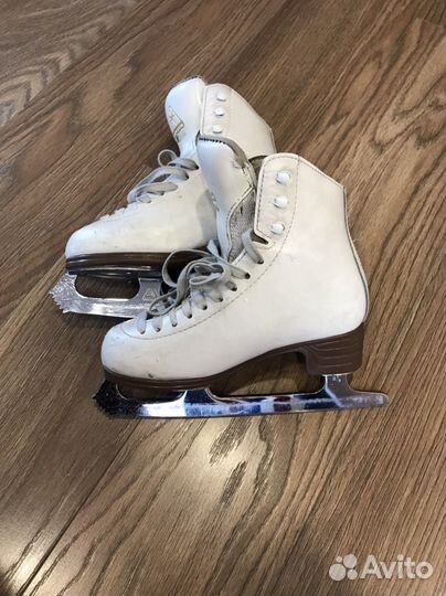 Коньки фигурные Jackson Artiste