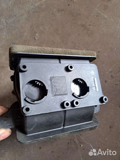 Воздуховод печки на Porsche Cayenne