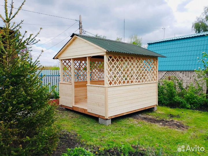 Беседка из дерева