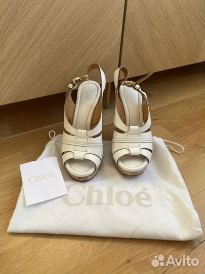 Сандалии Chloe на платформе