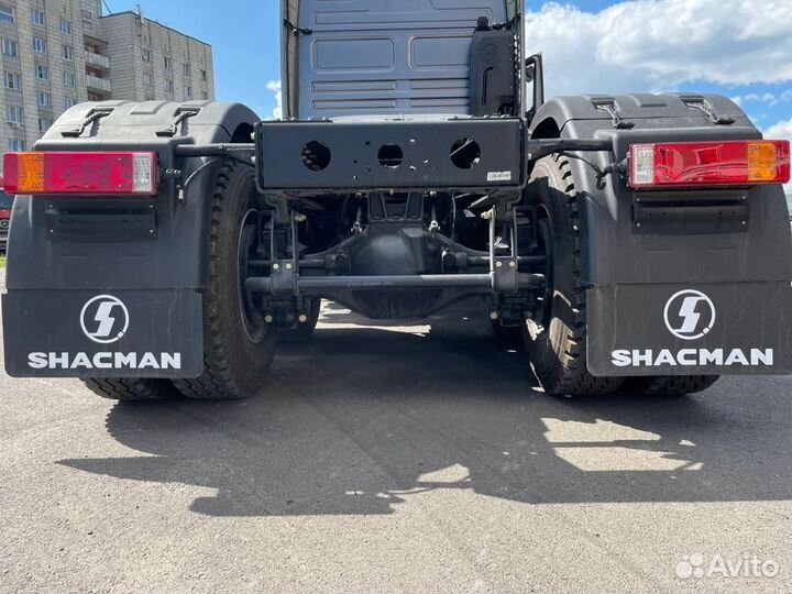 Shacman (Shaanxi) SX42584V324, 2023