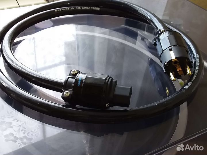 Силовой сетевой hi- fi кабель DH Labs Power plus