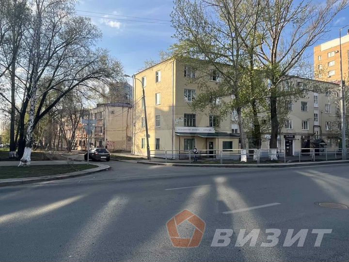 Офис с отдельным входом в географическом центре