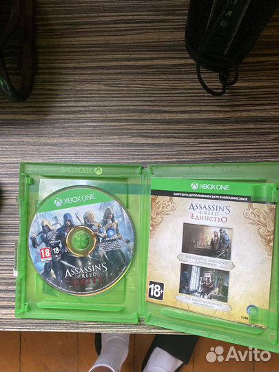 Xbox One s ассасин единство