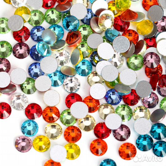 Стразы клеевые, пришивные, зеркала в наличии