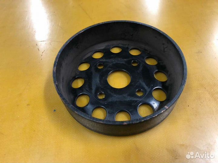 Шкив помпы 1.6л Kia Ceed ED 06-12