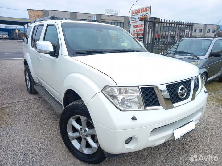 Запчасти б/у nissan pathfinder