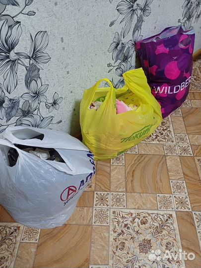 Вещи на девочку пакетом 56-74 от рождения до года