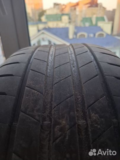 Bridgestone W990 225/50 R18