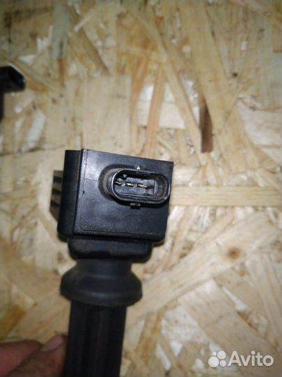 Катушка зажигания 2.0 бензин Форд Фокус 3 Мондео