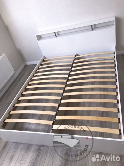 Кровать двухспальная