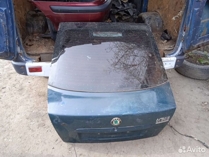 Крышка багажника skoda octavia a4