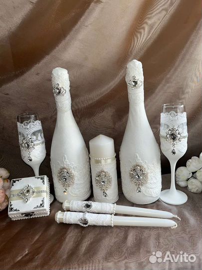 Свадебный аксессуары набором