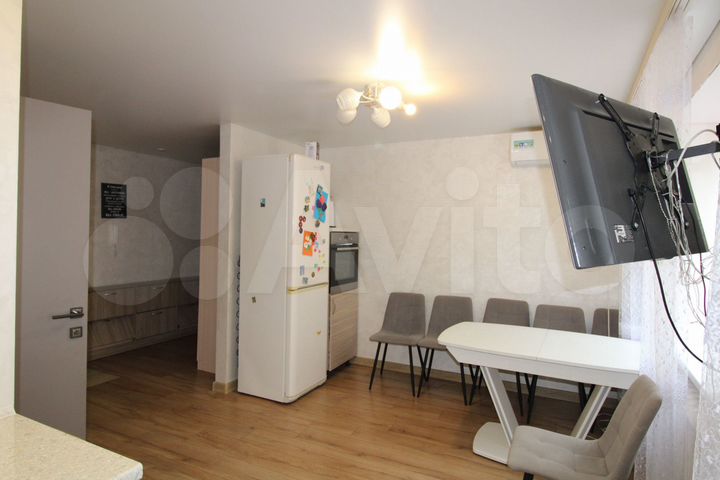 3-к. квартира, 79,6 м², 2/5 эт.