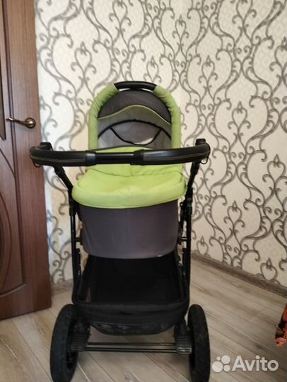 Продаю детскую коляску