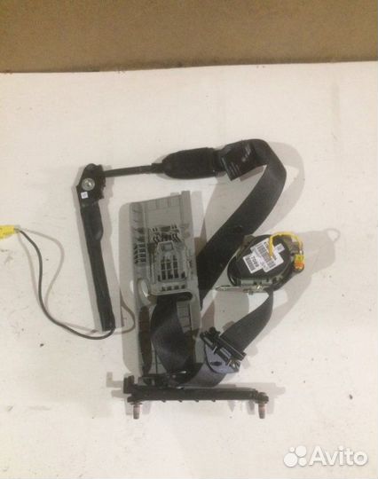 Ремень безопасности Chevrolet Cruze