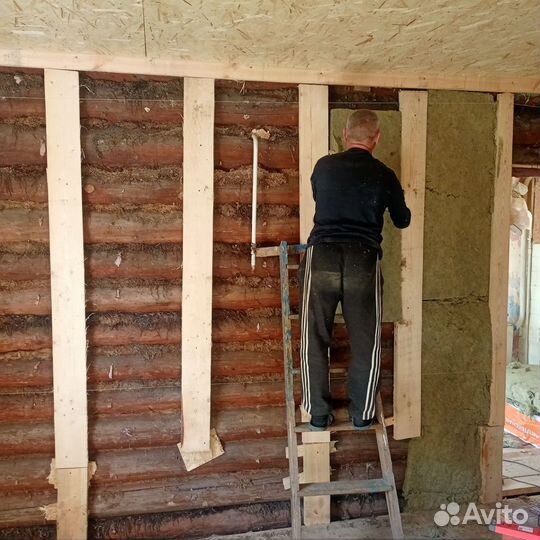 Бригада строителей