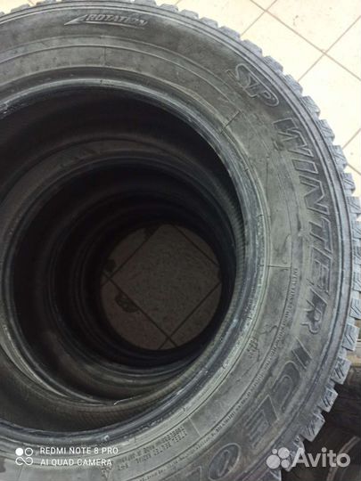 Dunlop SP Winter Ice 01 225/65 R17 102T