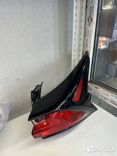 Фонарь крыла на nx 200