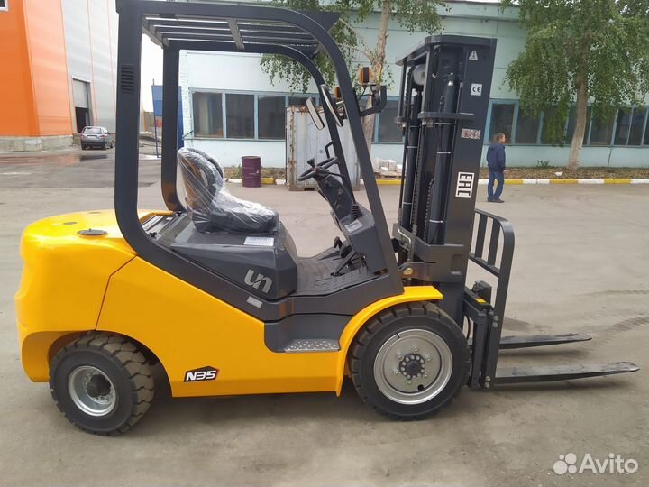 Вилочный погрузчик UN Forklift FG35, 2024