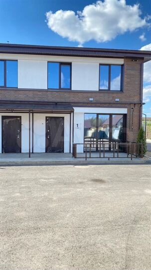 4-к. квартира, 114 м², 2/2 эт.