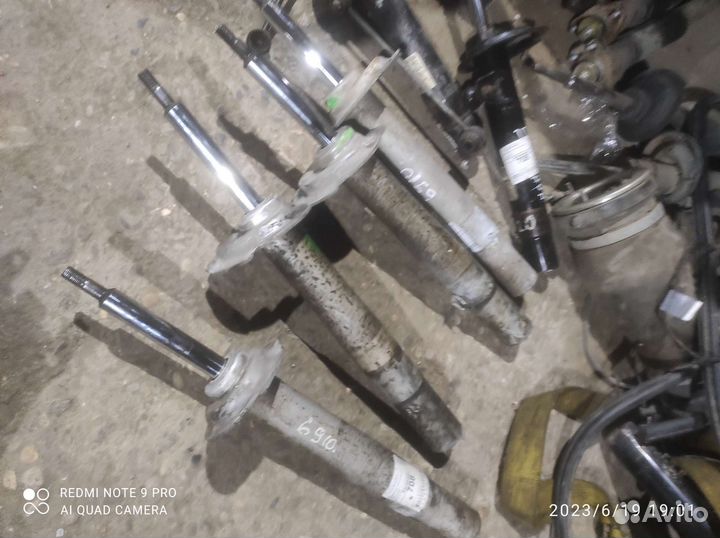 Передний Амортизатор бмв Е39